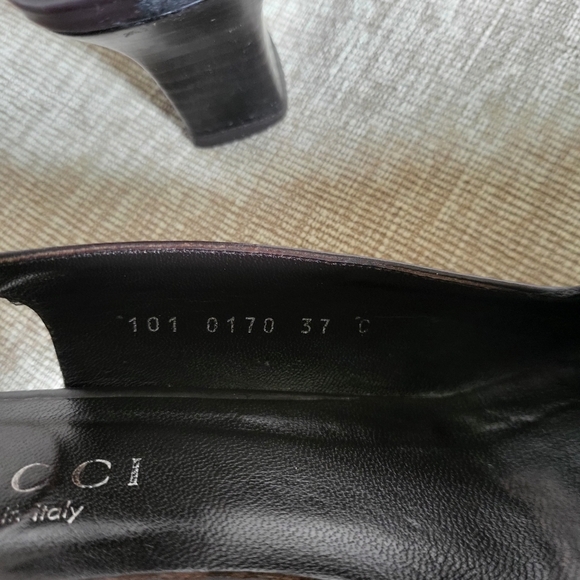 Gucci
Leather Slingback Brown Pumps Women's Size:37 (7) - Picture 5 of 10